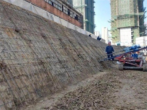 青川建筑边坡支护